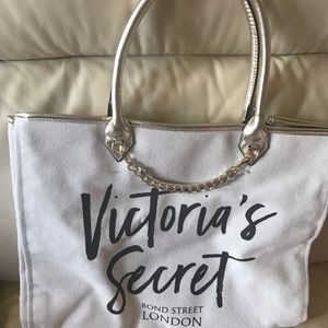 Victoria's Secret Bags - 2 Victoria Secret bags Victoria's Secret Bags - 2 Victoria Secret bags